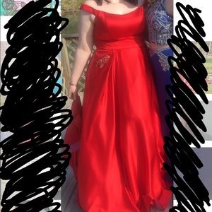 Red prom dress